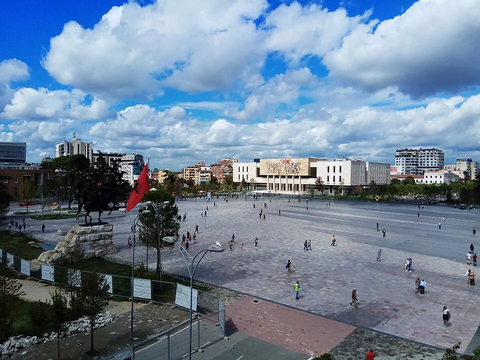阿尔巴尼亚 · Skanderbeg Square