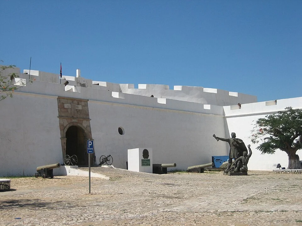 安哥拉 · Fortress of São Miguel