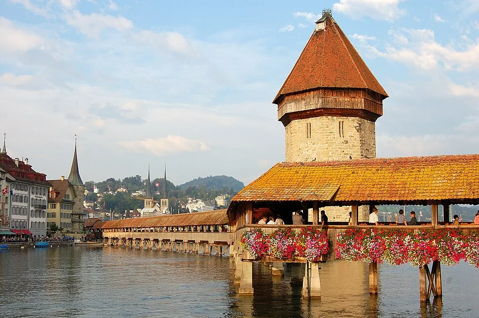 瑞士 · Chapel Bridge