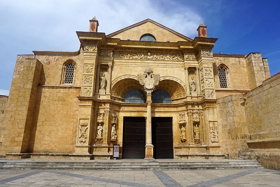 多米尼加共和国 · Basilica Cathedral of Santa María la Menor