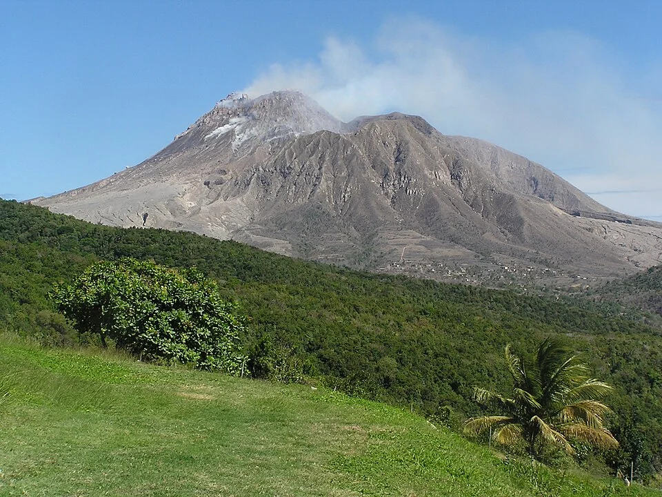 蒙特塞拉特 · Soufrière Hills