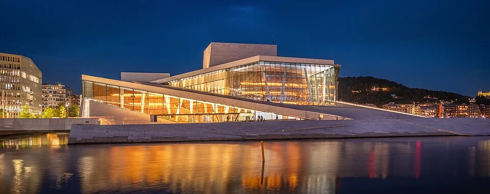 挪威 · Oslo Opera House