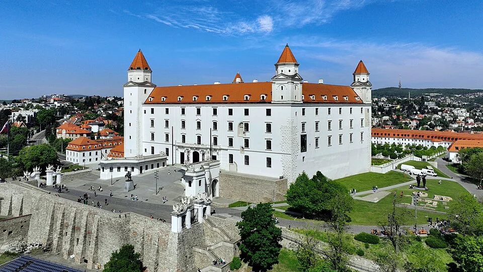 斯洛伐克 · Bratislava Castle