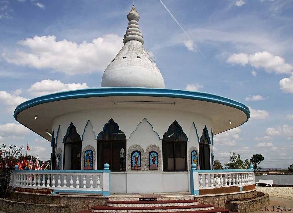 特立尼达和多巴哥 · Temple in the Sea